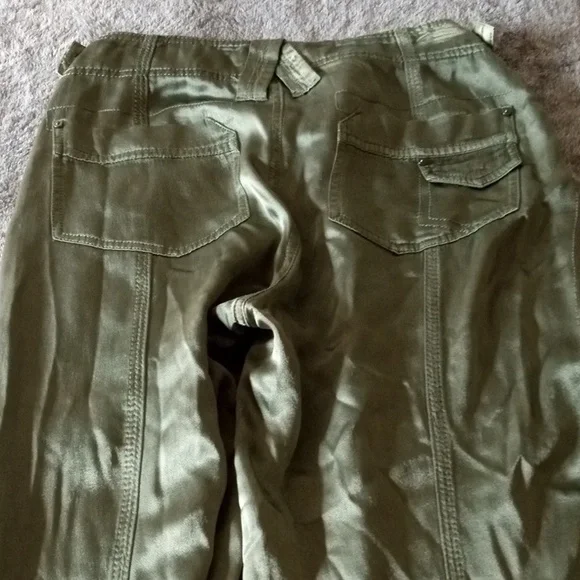 Marrakech Axel Viscose Satin Joggers - Picture 11 of 12